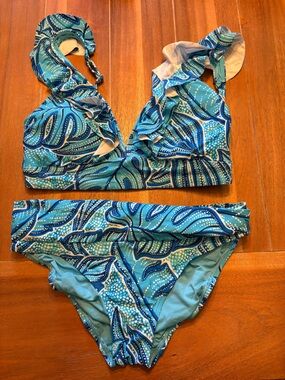 Blue Patterned Women's Ruffle Bikini